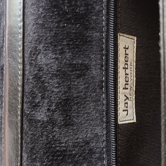 Jay Herbert Bag - Picture 9 of 15